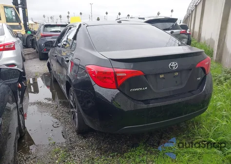 2017 Toyota Corolla Se из США, поврежденный, VIN 5YFBURHE9HP670195